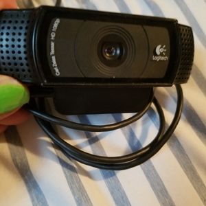 Logitech carl zeiss tessar hd 1080p webcam